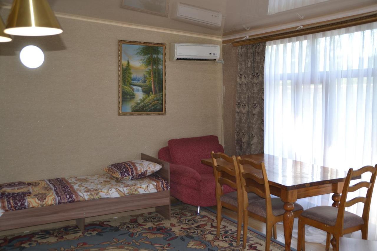 Гостиница Альянс Karagandy Esterno foto